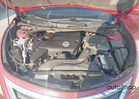 2015 Nissan Altima 2.5 S из США, поврежденный, VIN 1N4AL3APXFC117008